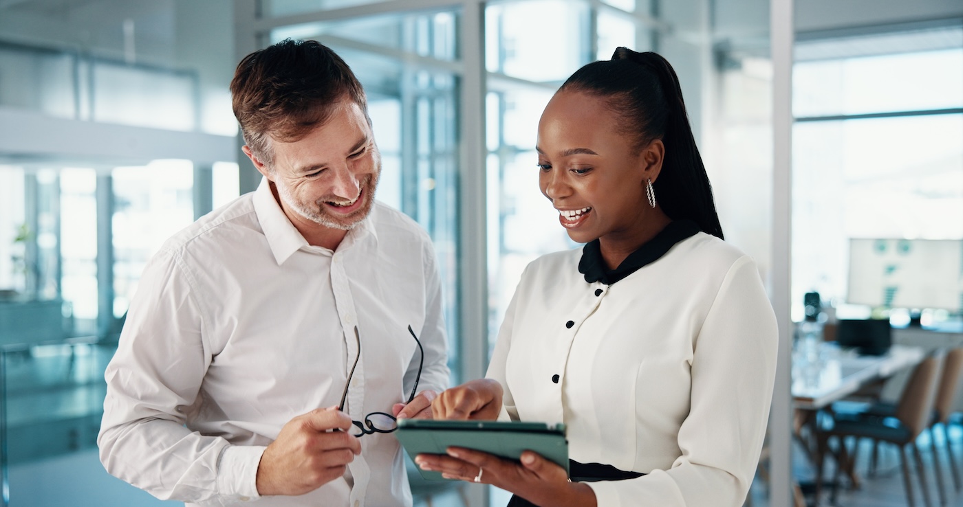 Tablet, teamwork and business people in office, conversation and email with positive feedback. Employees, accounting and consultants for financial growth, tech and digital app for profit increase. SSUCv3H4sIAAAAAAAAA21SXW/DIAz8Lzz3IUmXNu1fmabJgNugAY7A2RZN/e8zUGmfb3eW7bszfCgN2Rl1/lDO+zVzAnYU1bnbqYTRYqrwNe0PXUVoHVNy4CvTwGaOEFCdVZ6J+Hka+/44qZ0CJx23ncoMvGbMIiHMAONV5iv/0paybJCpvOoCpLP7t34rtjxCXfioxtOI03Q8aJAeM+n+Mpym4yik2z/03ckMqNXTTr28MaZw9wCrddTgkpxx8doI8VziVptyCQrFQZ5Xllmh5qXwlj8SI2+LxO7F28WIn7gGXcZVvz+MD0M3VLOlMbcIVqLfw9STzE6Wpq0J1v3O3h2uiyewXEwqsKTxLl/EfviRgk0IIbMLzQx4CFtFuCGGigJlXmZiypVusAVnElWyULRjRYY8rUnTe6tDLOcIkheaDi6U3fc92l2rjVpqK7xbLIIvd6i65S/JcwWM3GYMxF8z+W+pH/bpIuh2+wTlLlBtnwIAAA==